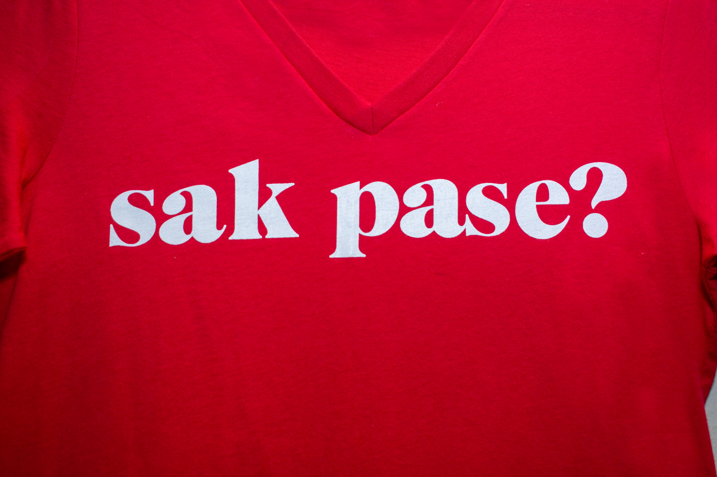 sak pase? n ap boule! v-neck red