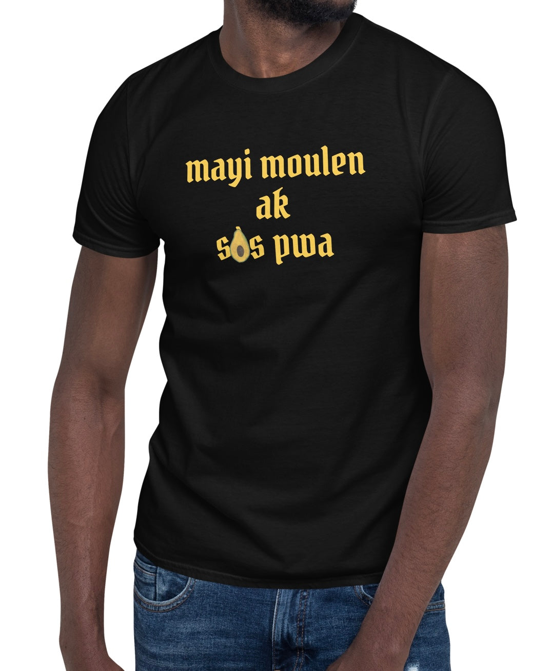 mayi moulen ak sòs pwa